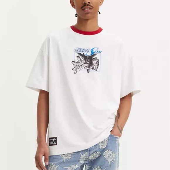 LEVI'S X GUNDAM SEED BOXY TEE Size L NWT - Picture 1 of 4